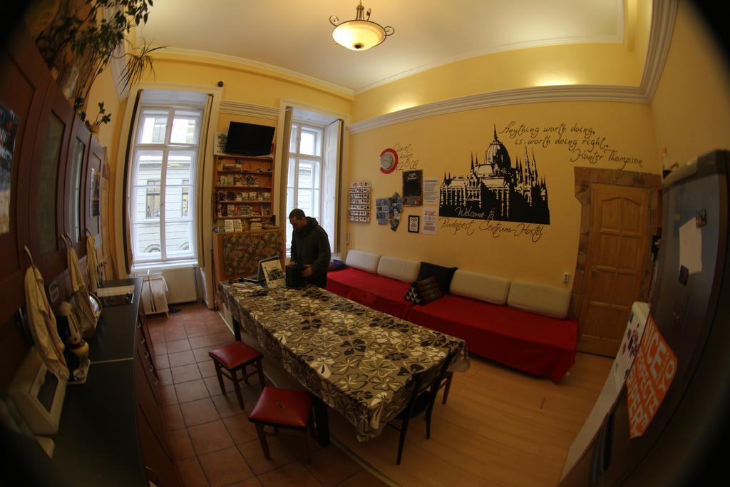 Budapest Centrum Cozy Hostel Εξωτερικό φωτογραφία