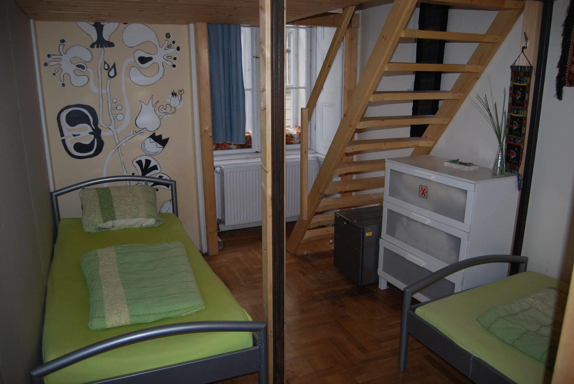 Budapest Centrum Cozy Hostel Εξωτερικό φωτογραφία
