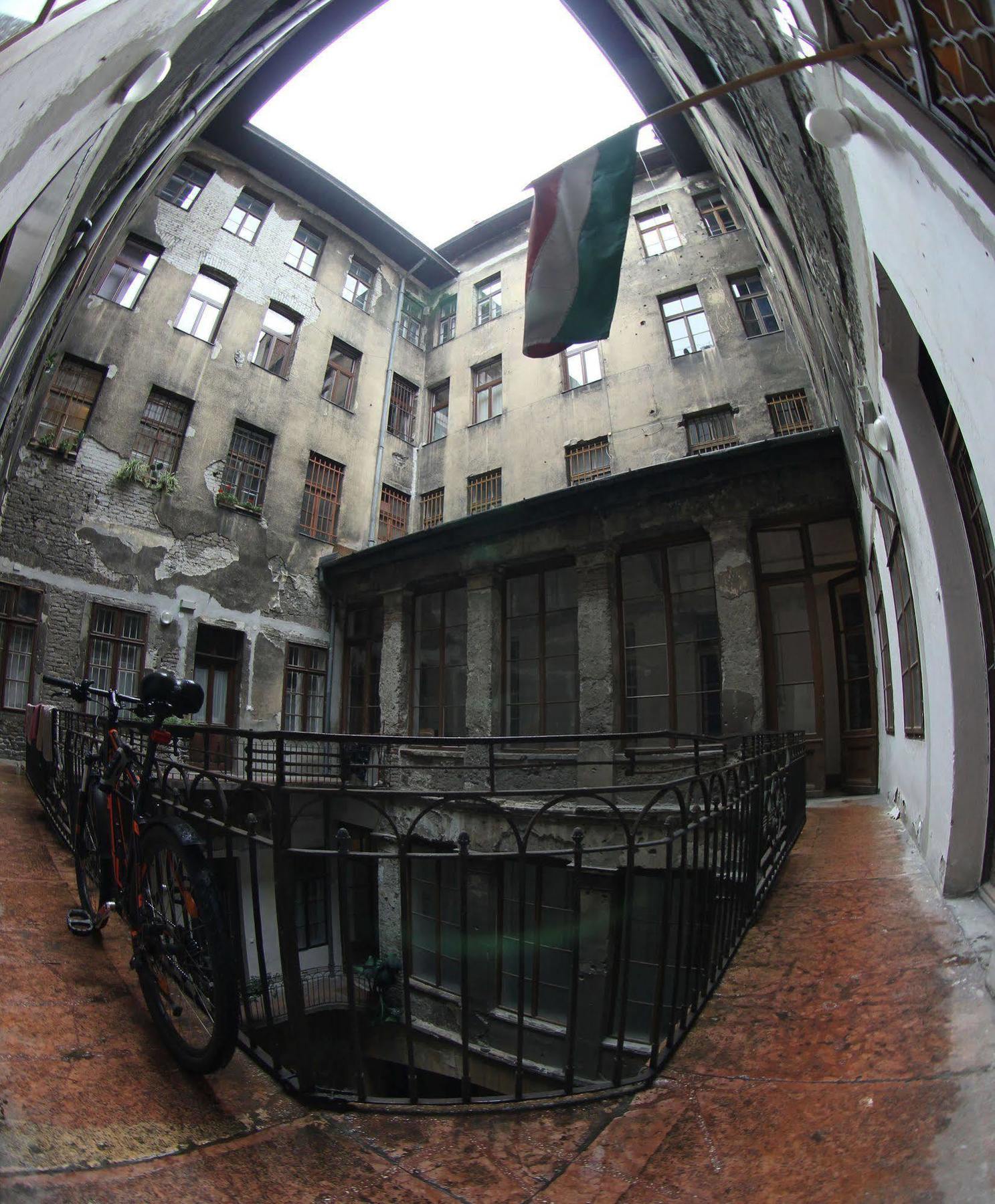Budapest Centrum Cozy Hostel Εξωτερικό φωτογραφία